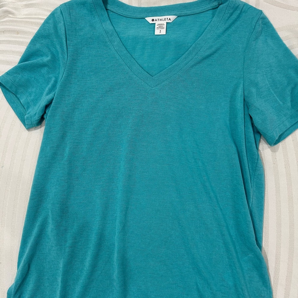 Athleta | Teal V-Neck Women's Top